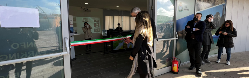 Inaugurato l'ufficio turistico di Castelsardo